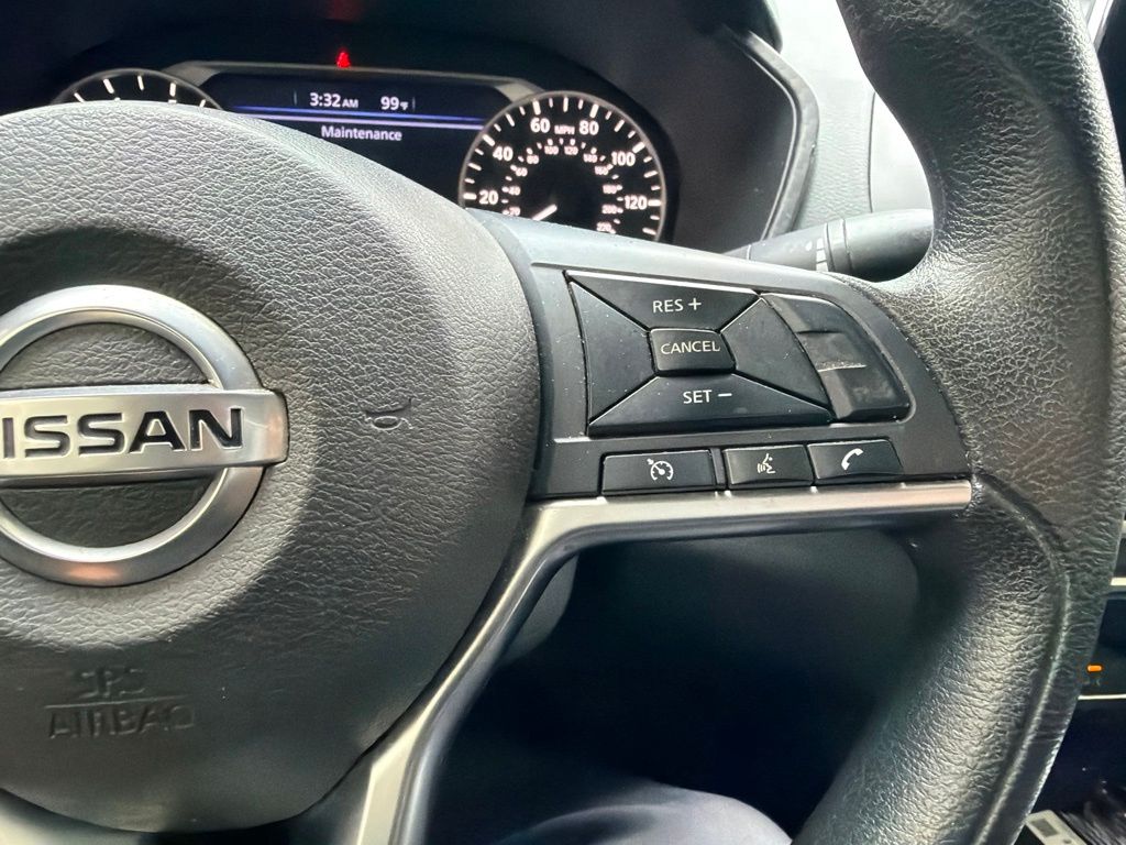 Used 2020 Black Nissan 2.5 S image 7