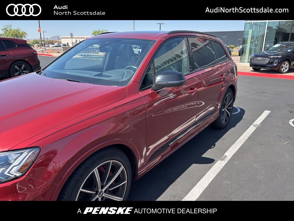 2021 Audi SQ7 Prestige Hero Image
