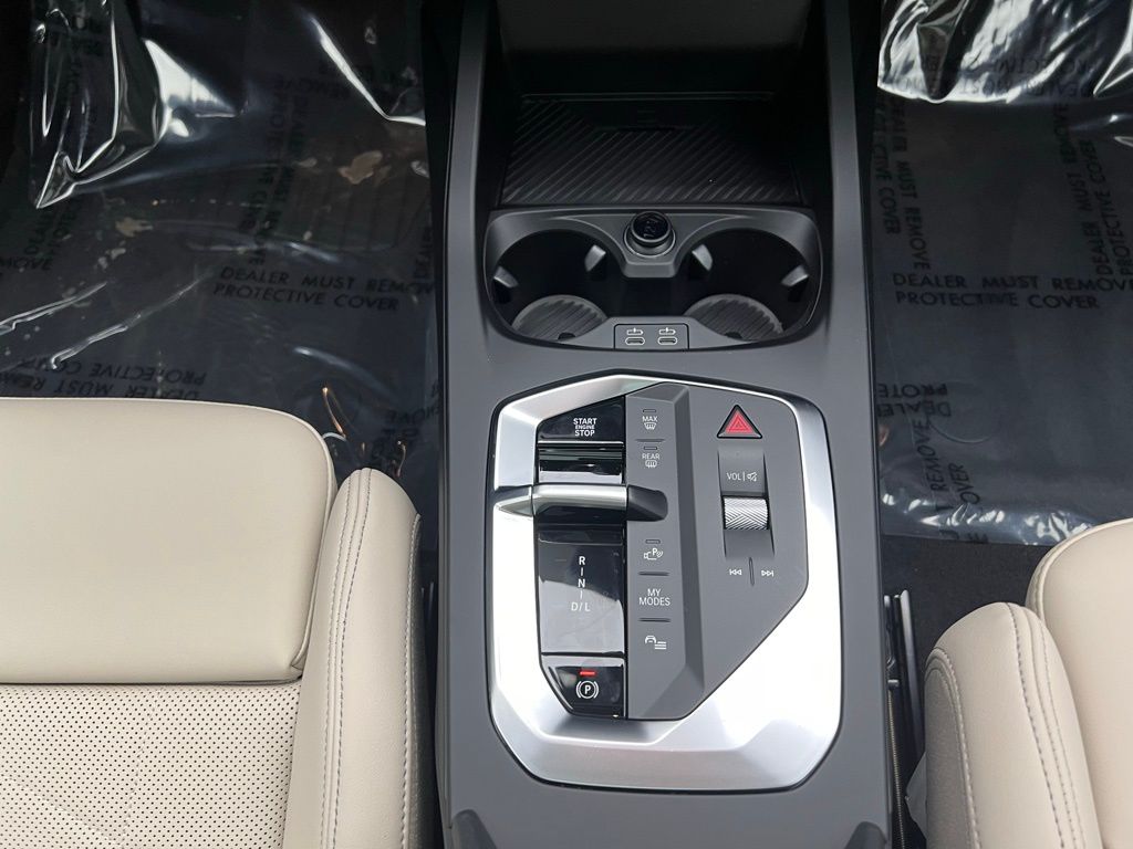 Thumbnail: 2026 BMW 2 Series - 11