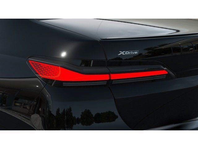 New 2026 Dk. BMW 740i xDrive image 8