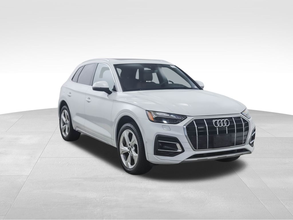Thumbnail: 2021 Audi Q5 - 7
