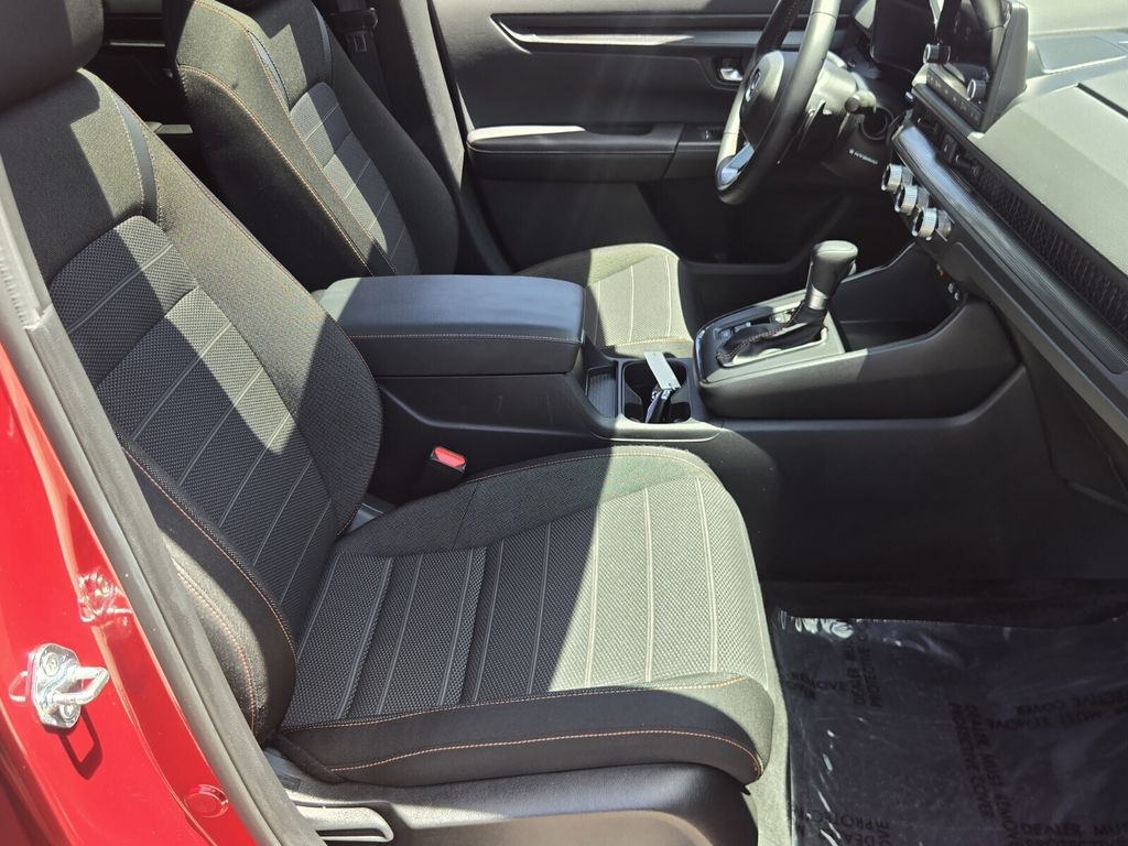 2025 Honda CR-V - $29,998