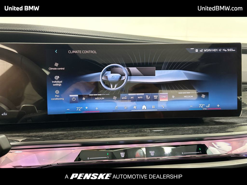Thumbnail: 2025 BMW 7 Series - 19
