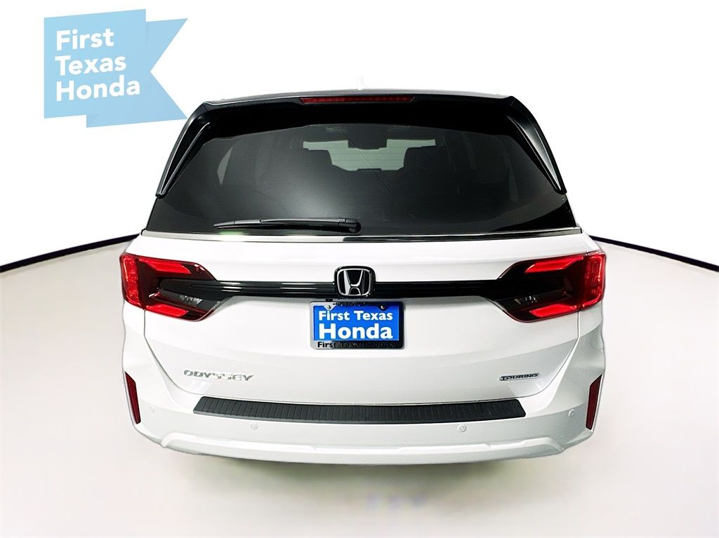 2025 Honda Odyssey Touring photo