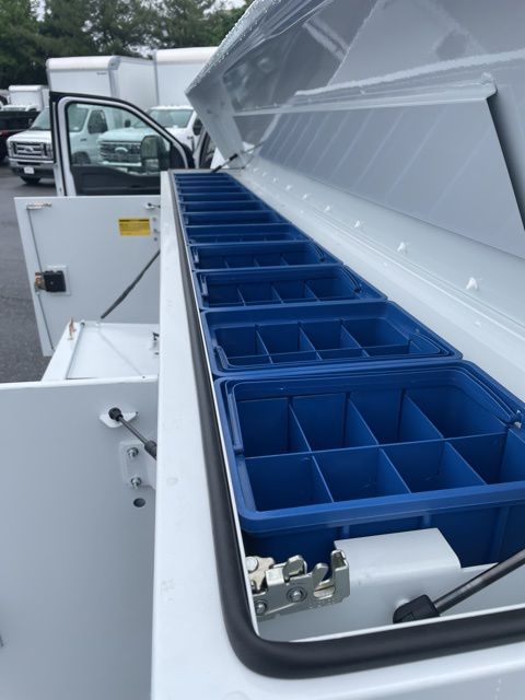 2025 Ford F-350 Chassis XL