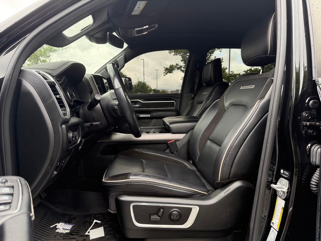 2022 Ram 1500 Laramie Crew Cab 4x4 5'7" Box