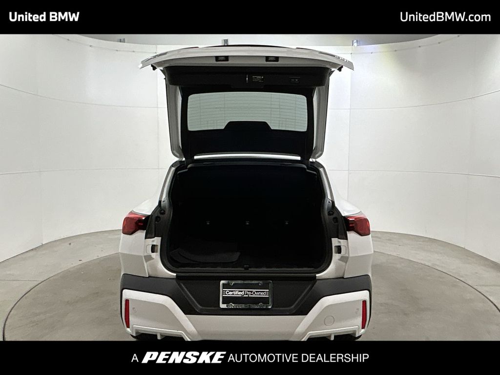 Thumbnail: 2025 BMW X2 - 22