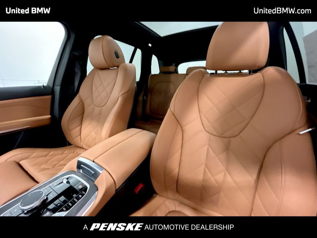 2026 BMW X5 xDrive50e 13