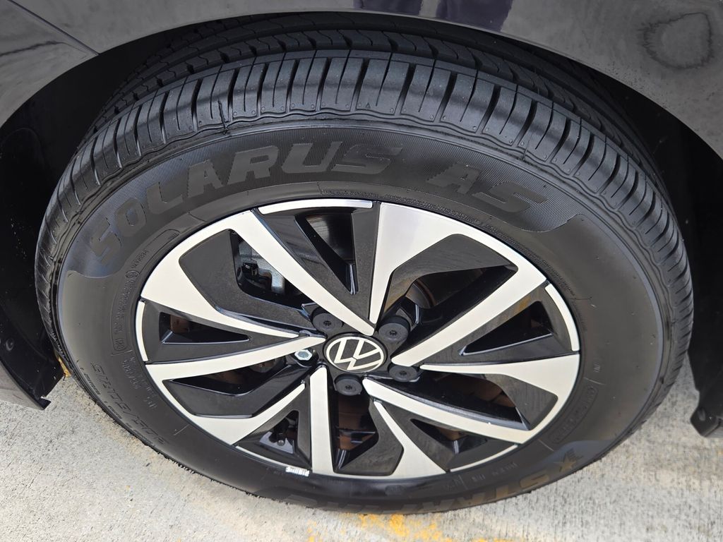 2022 Volkswagen Jetta - $15,000