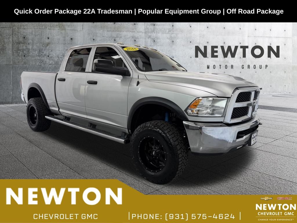 Bright Silver Clearcoat Metallic 2018 RAM 2500 Pickup Truck Four-Wheel Drive 6-Speed Automatic