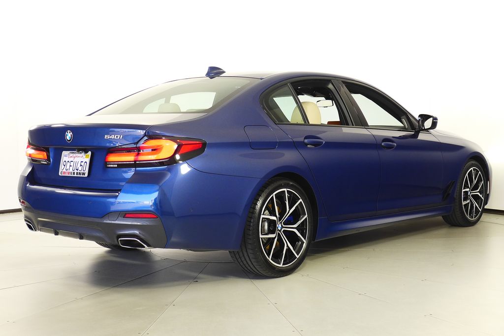 Thumbnail: 2022 BMW 5 Series - 7