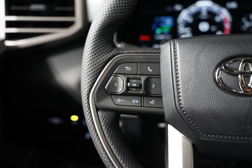 2025 Toyota Tundra Limited 15