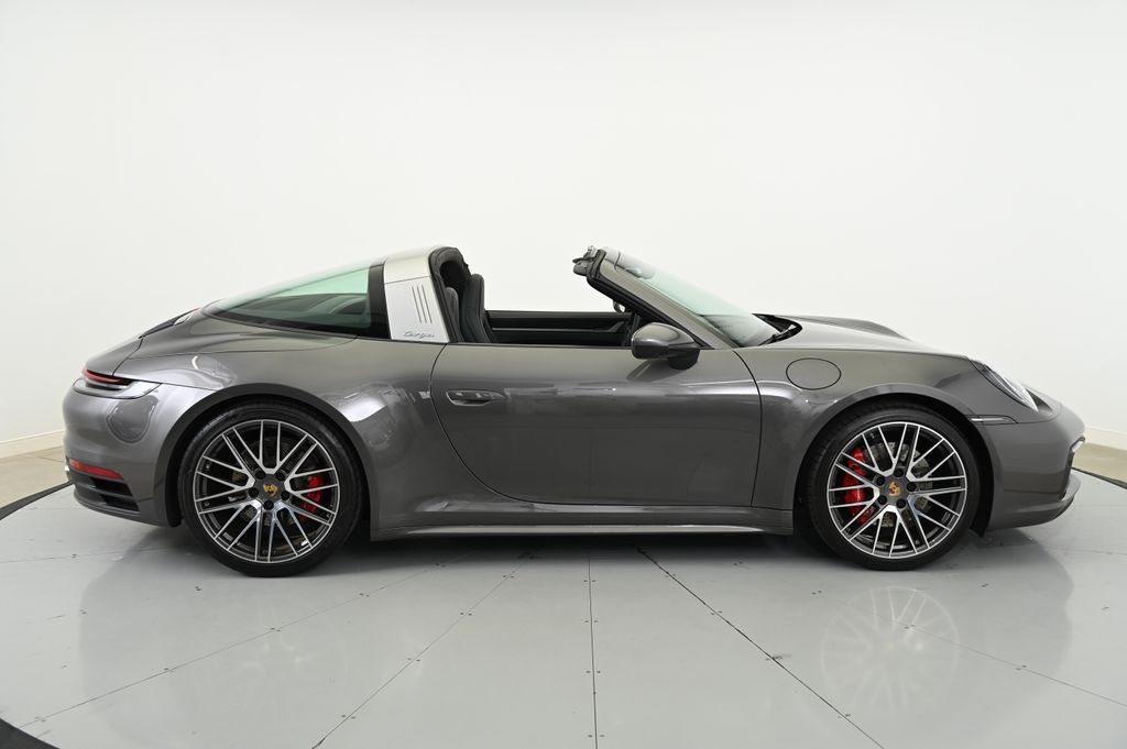 2022 Porsche 911 Targa 4S 2