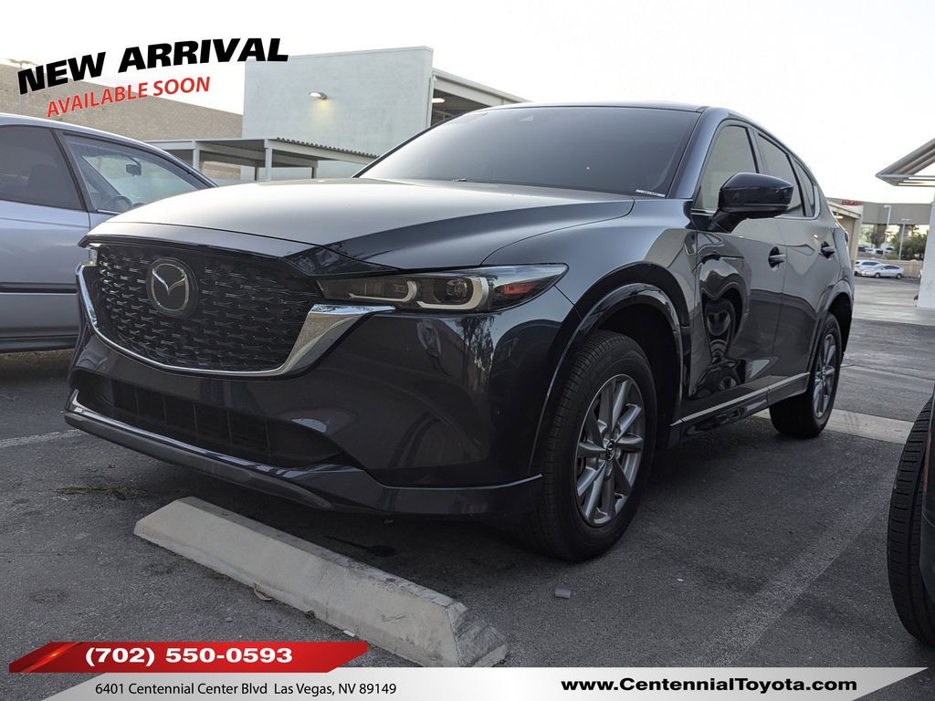 2024 Mazda CX-5 S Preferred package Auto AWD's photo
