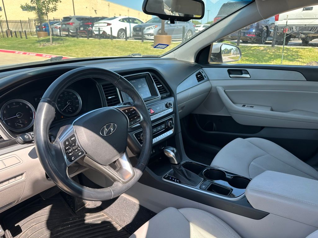 Thumbnail: 2018 Hyundai Sonata - 5