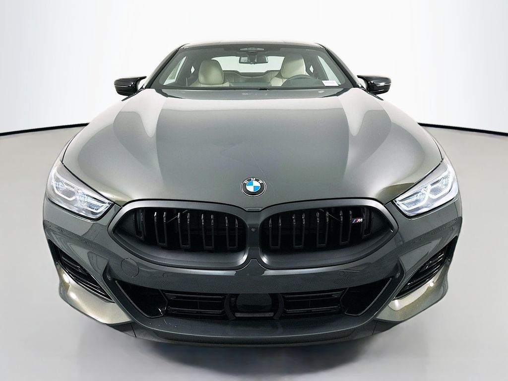 Thumbnail: 2026 BMW 8 Series - 2
