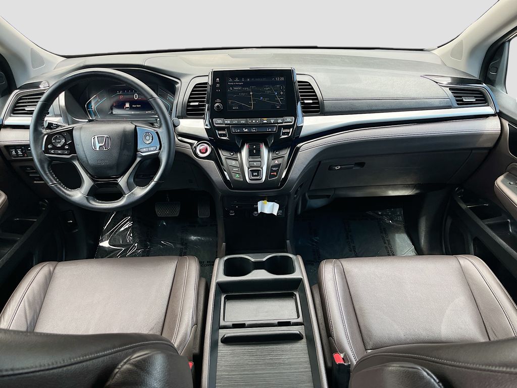 Used 2023 Silver Honda Touring image 23