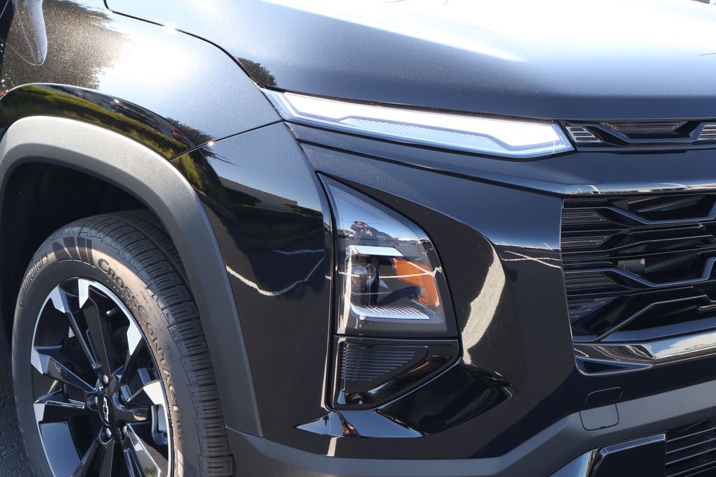 Thumbnail: 2026 Chevrolet Equinox - 3