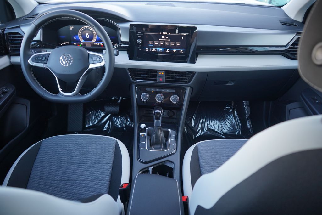 Thumbnail: 2026 Volkswagen Taos - 8