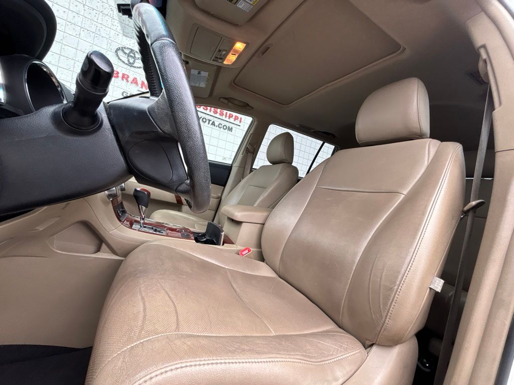 Used 2012 Toyota Highlander SUV