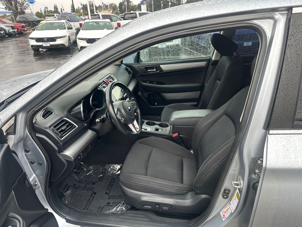 2016 Subaru Legacy Premium 9