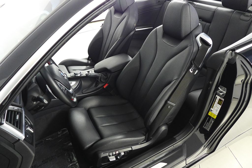 Thumbnail: 2019 BMW 4 Series - 25