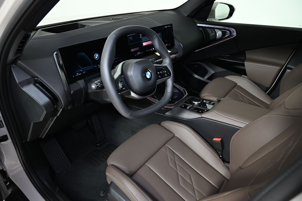 Thumbnail: 2026 BMW X3 - 15