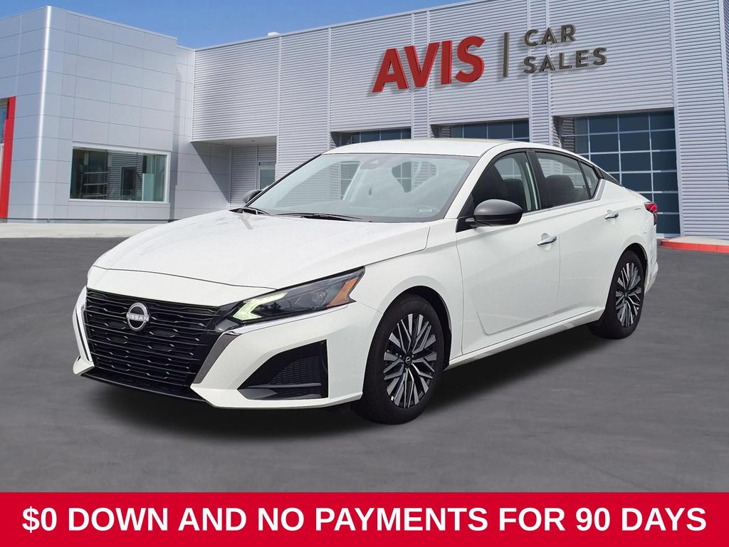 Glacier White 2025 Nissan Altima Sedan Front-Wheel Drive Continuously Variable Transmission