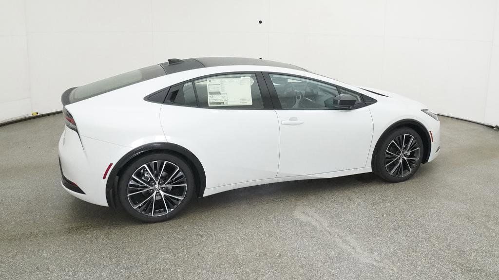 Thumbnail: 2025 Toyota Prius - 11