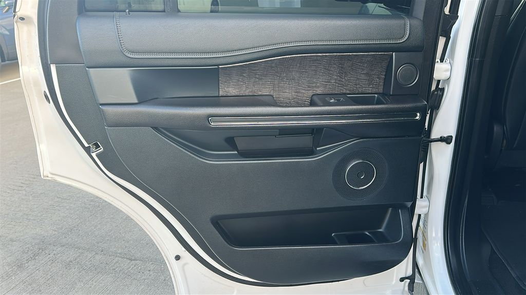 2018 Ford Expedition Limited White at Community Toyota