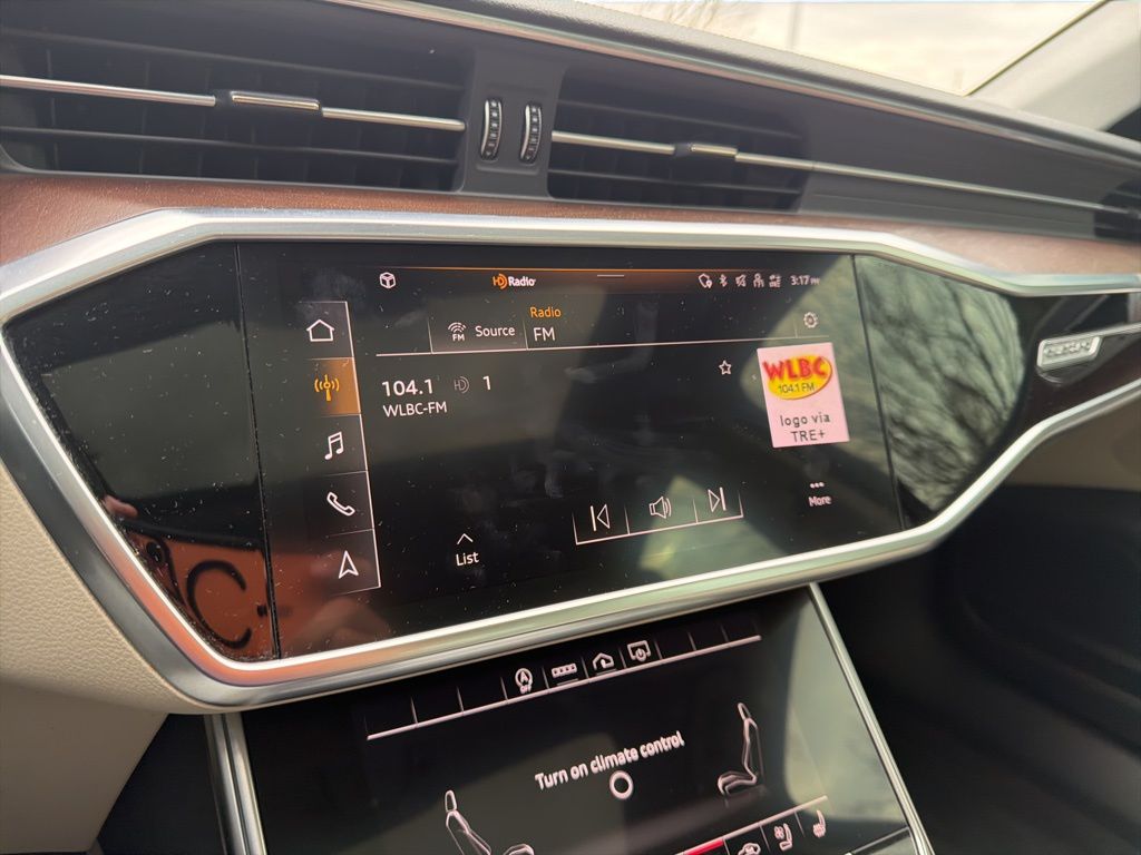 Thumbnail: 2021 Audi A6 - 30