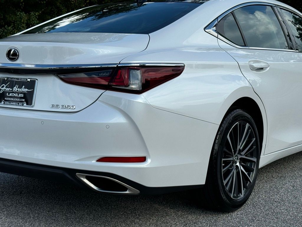 2022 Lexus ES 350 15