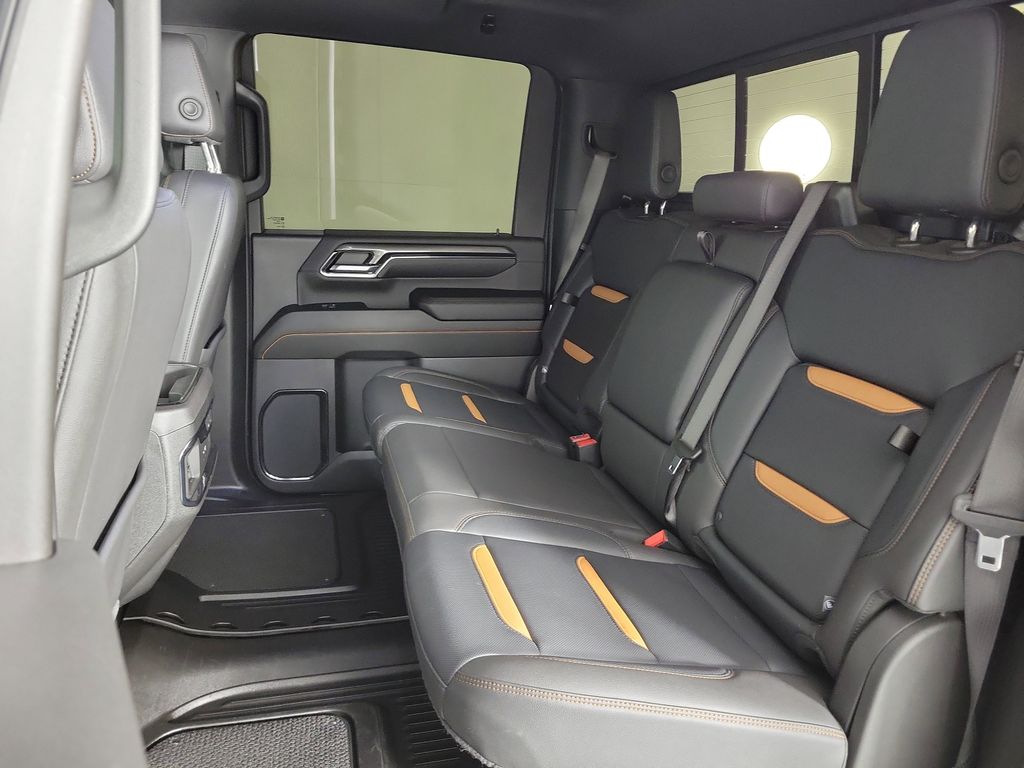 2024 GMC Sierra 2500HD AT4 - 9
