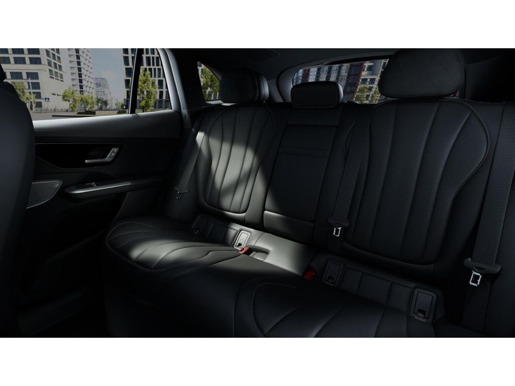 EQE 350 4MATIC SUV