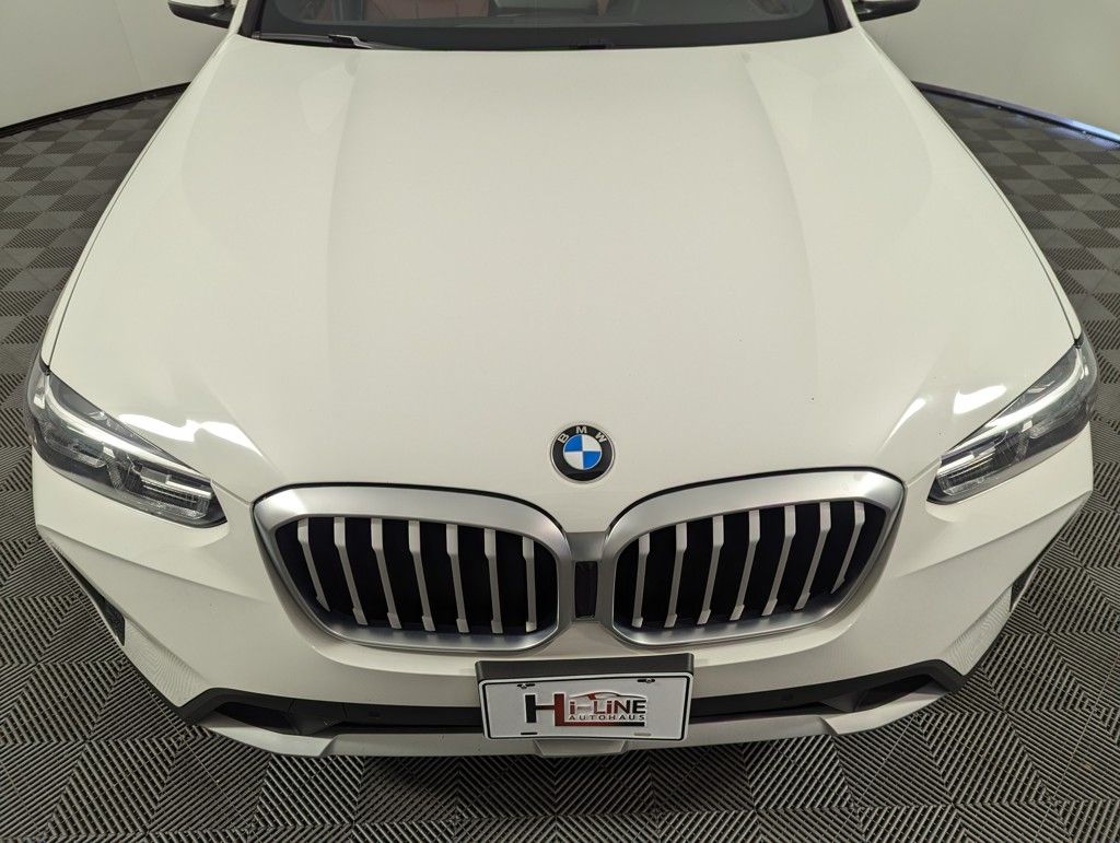 2022 BMW X3 xDrive30i photo