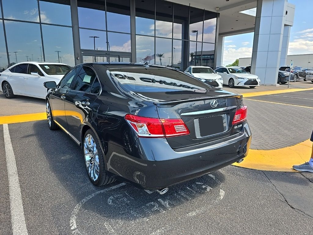 Thumbnail: 2011 Lexus ES - 4