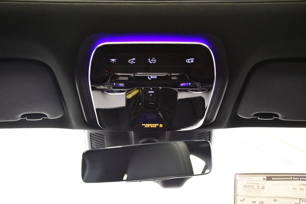 Thumbnail: 2025 Mercedes-Benz C-Class - 18