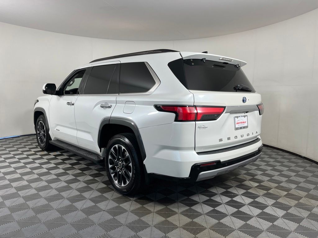 Thumbnail: 2023 Toyota Sequoia - 5