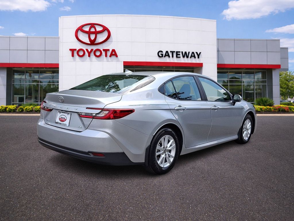 Thumbnail: 2025 Toyota Camry - 4