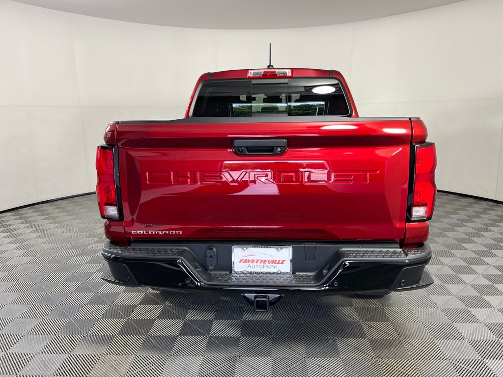 Thumbnail: 2026 Chevrolet Colorado - 4