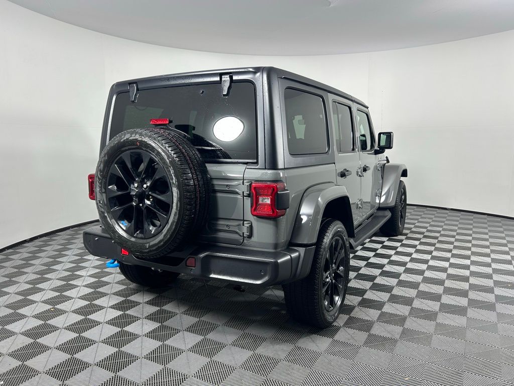 Thumbnail: 2023 Jeep Wrangler - 5