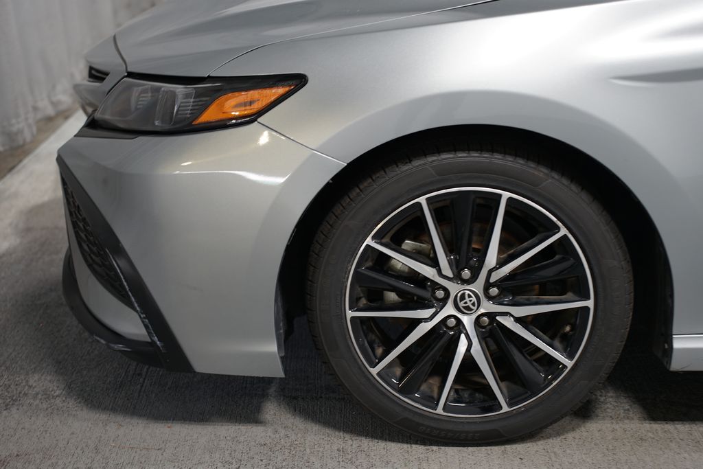 Thumbnail: 2023 Toyota Camry - 5