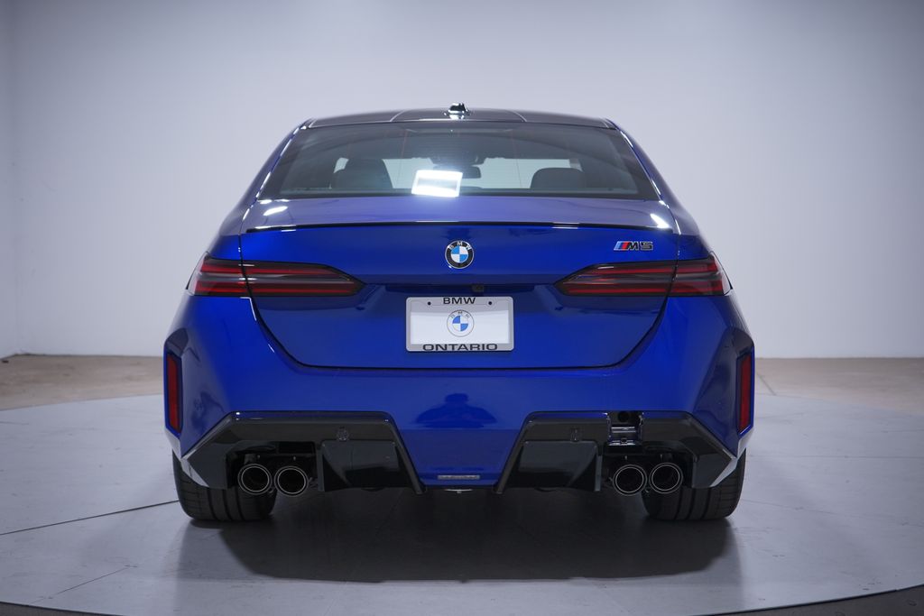 Thumbnail: 2026 BMW M5 - 5