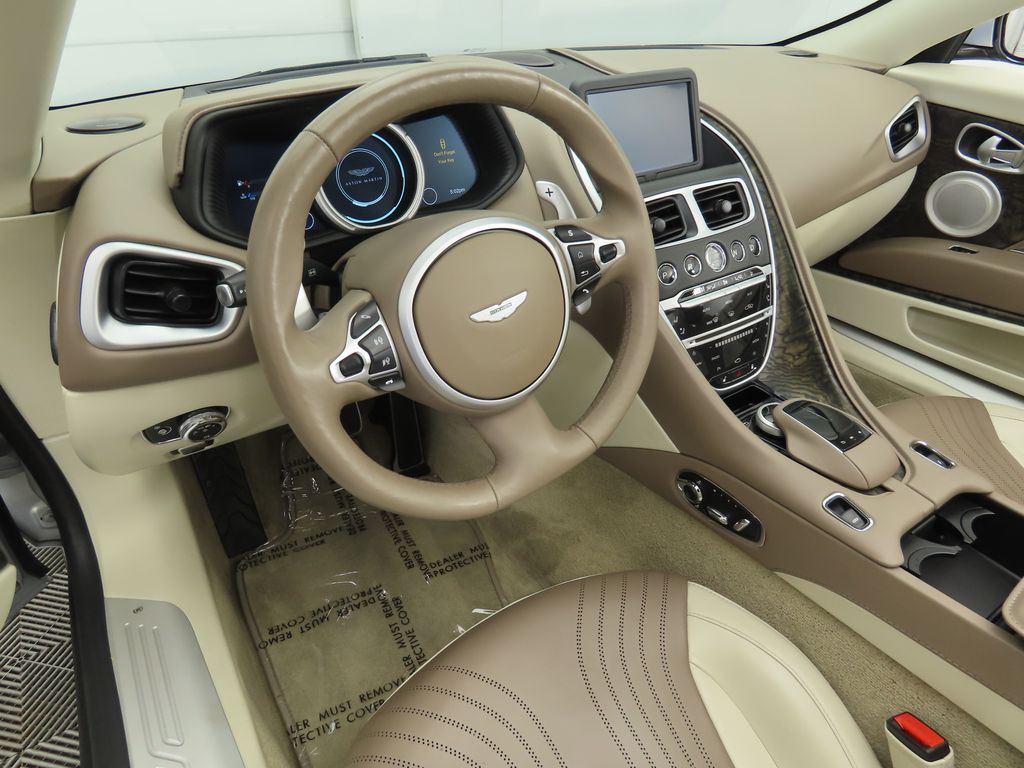 Thumbnail: 2019 Aston Martin DB11 - 9