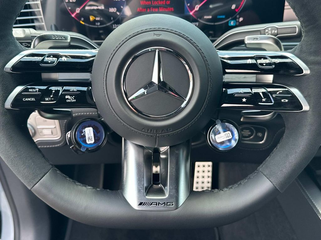 Thumbnail: 2026 Mercedes-Benz GLE - 15