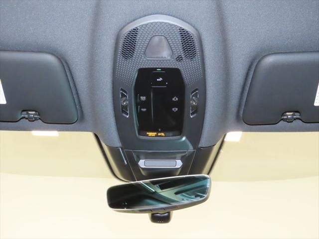 Thumbnail: 2026 Porsche  - 32