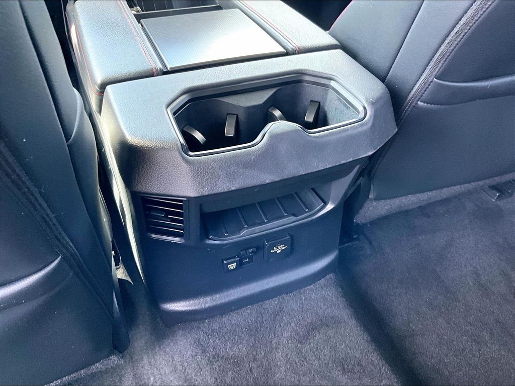 2023 Toyota Tundra Hybrid — photo 28