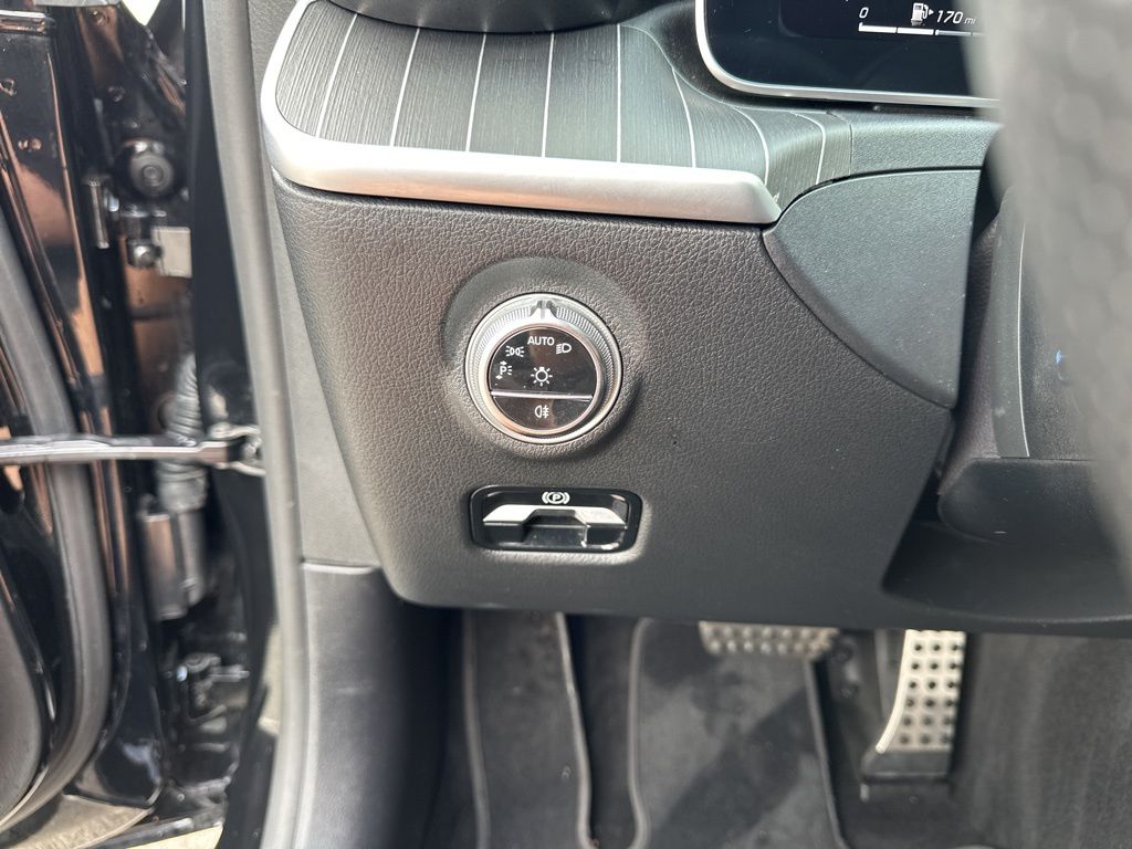 Used Car 2022 Mercedes-benz C-class  C 300 For Sale Under $35,000 In Austin, Texas