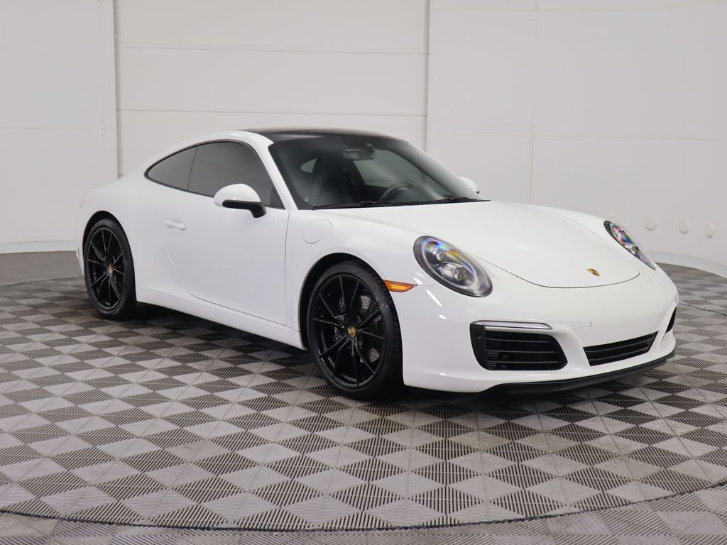 Thumbnail: 2019 Porsche 911 - 9