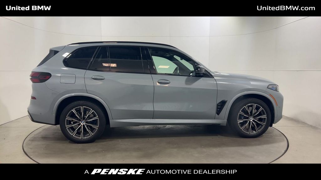 Thumbnail: 2025 BMW X5 - 9